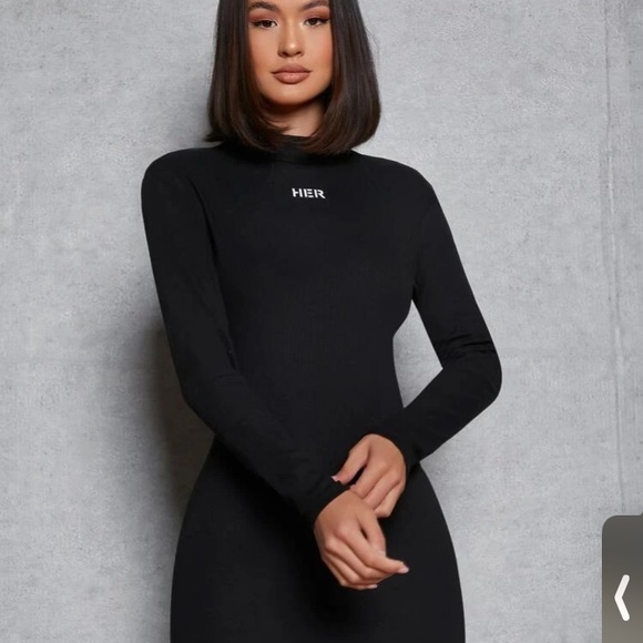 ᕼᗴᖇ - Picture 1 of 2